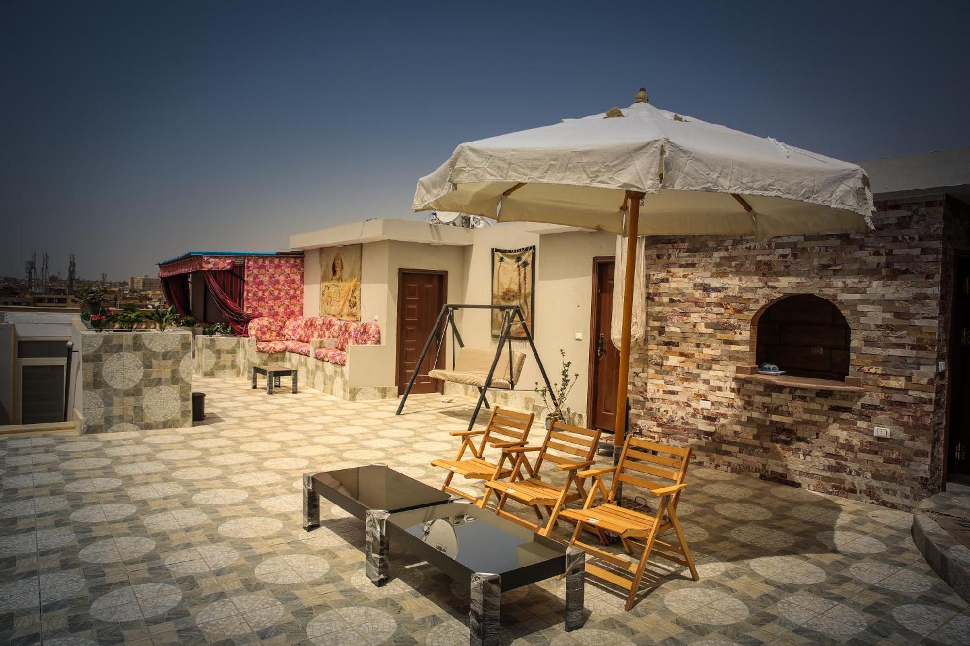 Queen Pyramids View Inn Kafret el-Gabal Buitenkant foto